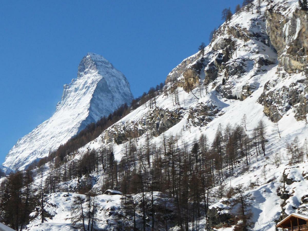 Haus Viktoria A Apartment Zermatt Exterior photo